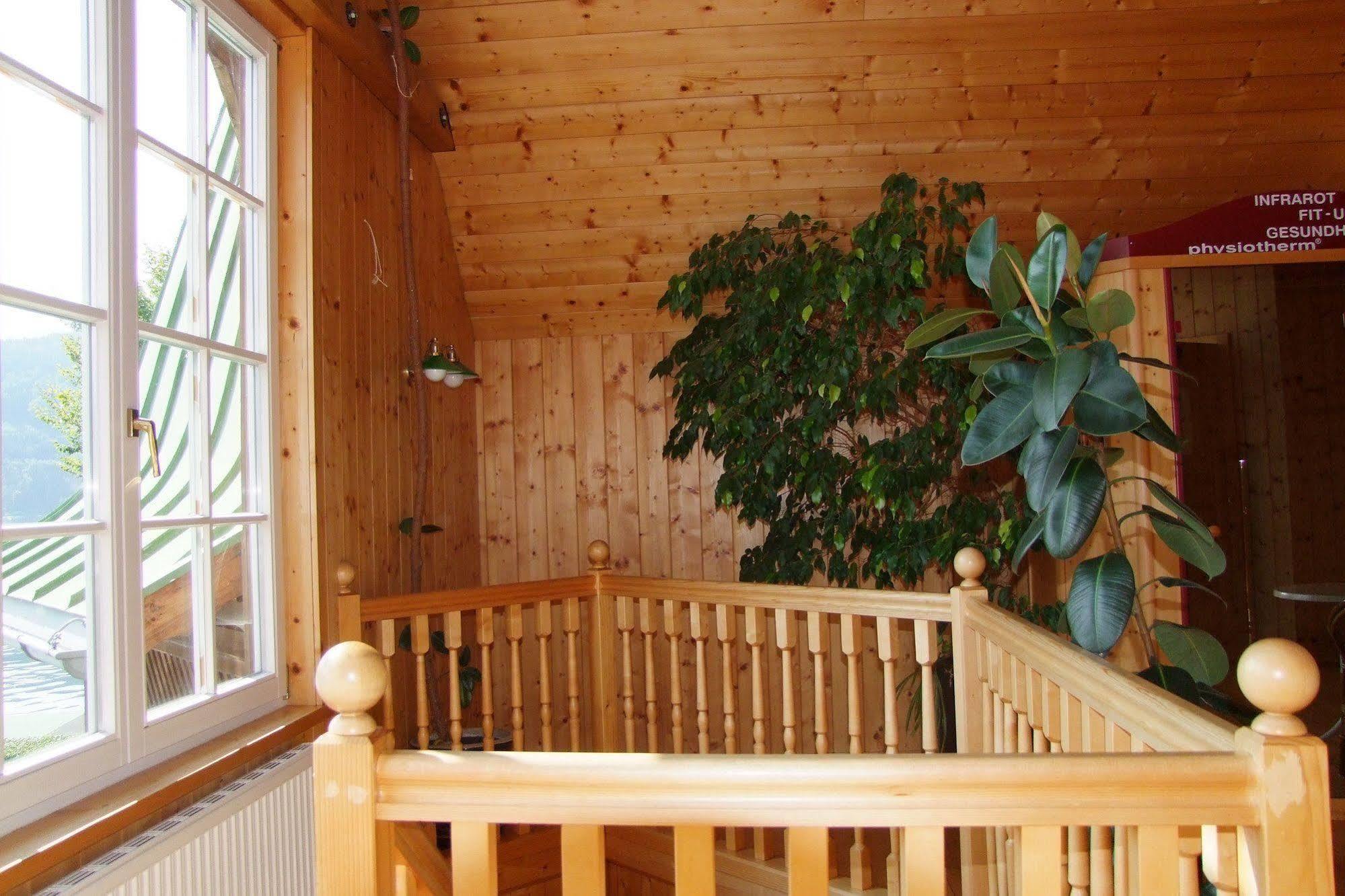 Hotel See-Villa Millstatt Eksteriør billede