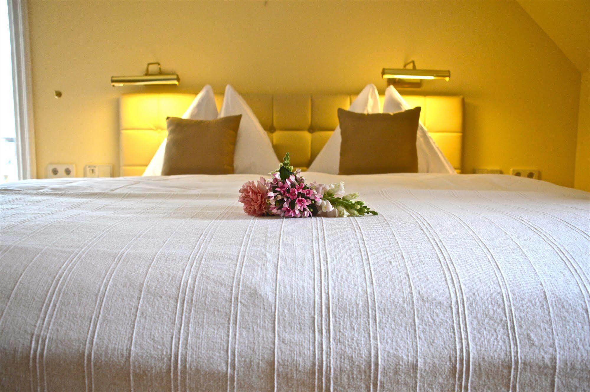 Hotel See-Villa Millstatt Eksteriør billede